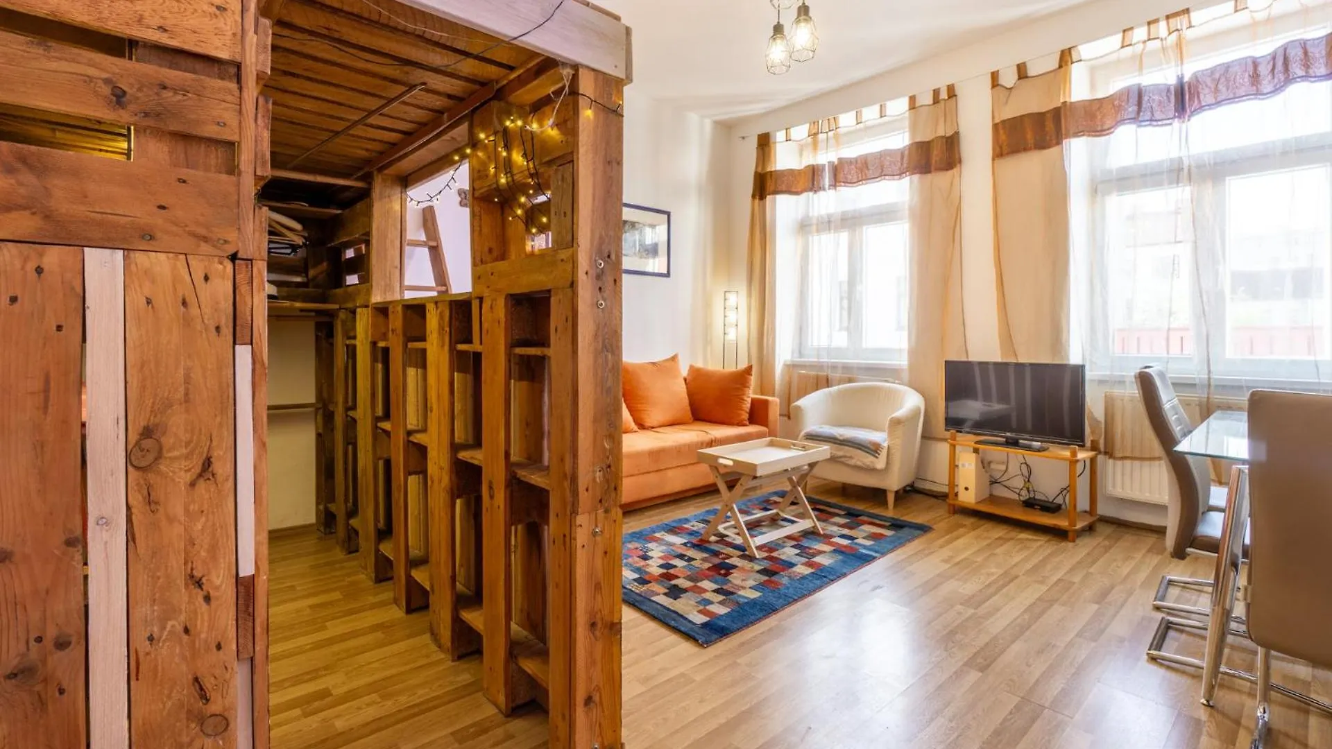 Apartment 5 Stops Away From City-Centre Vídeň