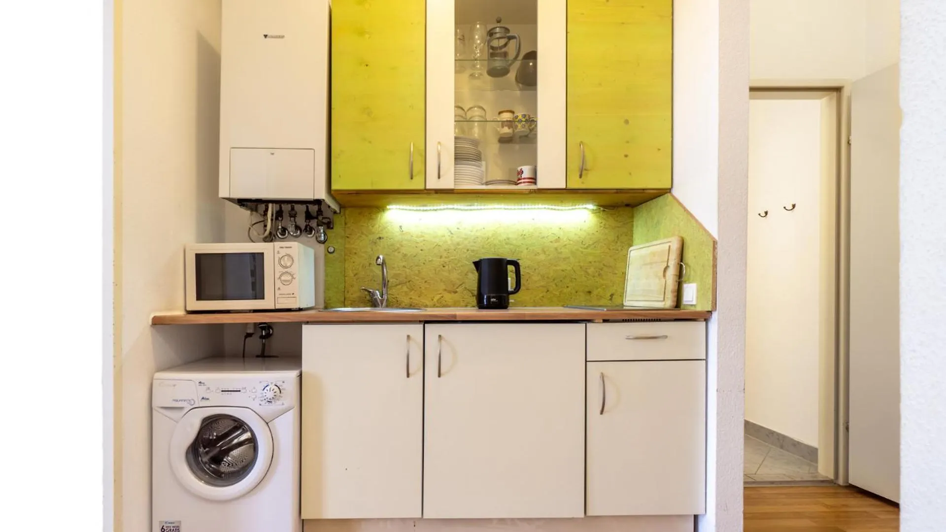 וינה Apartment 5 Stops Away From City-Centre אוסטריה